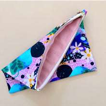 Load image into Gallery viewer, Aqua Garden Zipper Clutch
