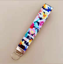 Load image into Gallery viewer, Floral Stripe Key Wristlet
