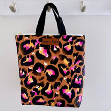 Load image into Gallery viewer, Bronze Leopard Lunch Tote
