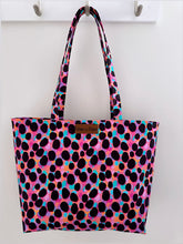 Load image into Gallery viewer, Cheetah Fancy Tote
