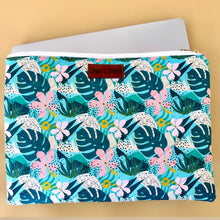 Load image into Gallery viewer, Paradise Print Laptop Sleeve
