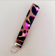 Load image into Gallery viewer, Bronze Leopard Key Wristlet
