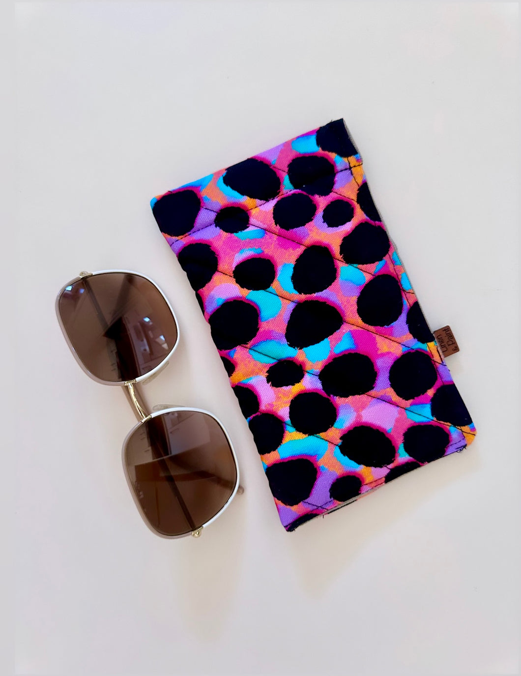 Cheetah Sunnies Sleeve