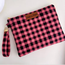 Load image into Gallery viewer, Dark Gingham Fancy Clutch
