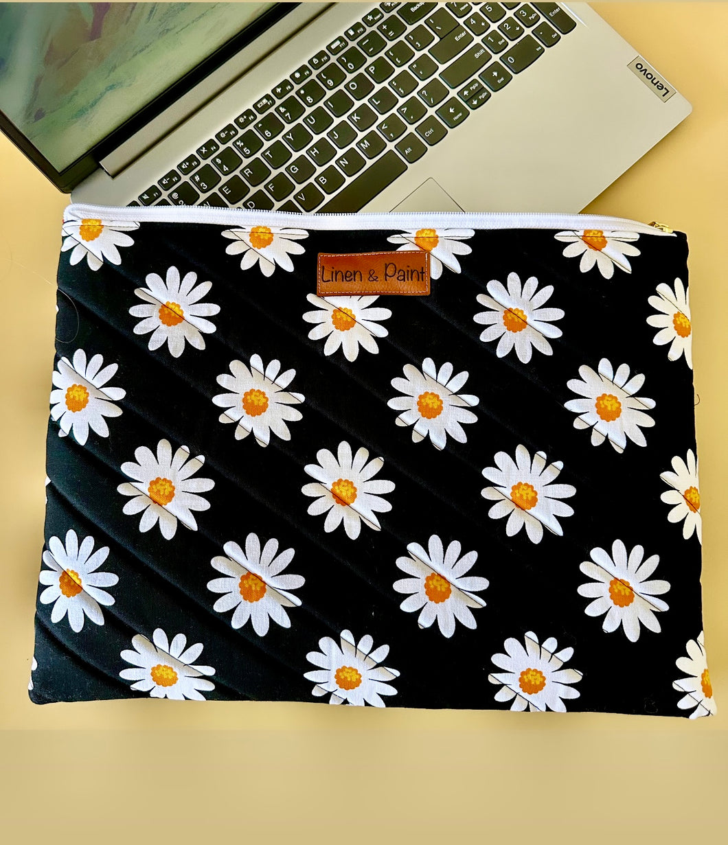 Daisy Laptop Sleeve