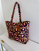 Load image into Gallery viewer, Bronze Leopard Fancy Tote
