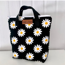 Load image into Gallery viewer, Daisy Lunch Tote
