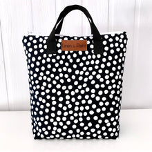 Load image into Gallery viewer, Navy Circle Lunch Tote
