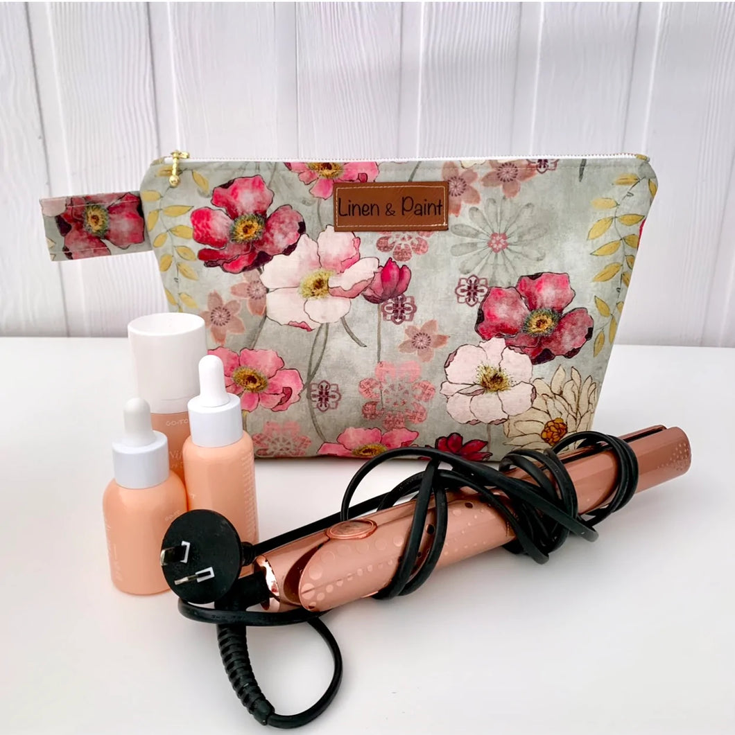 Poppy Cosmetics Tote