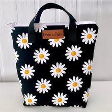 Load image into Gallery viewer, Daisy Lunch Tote
