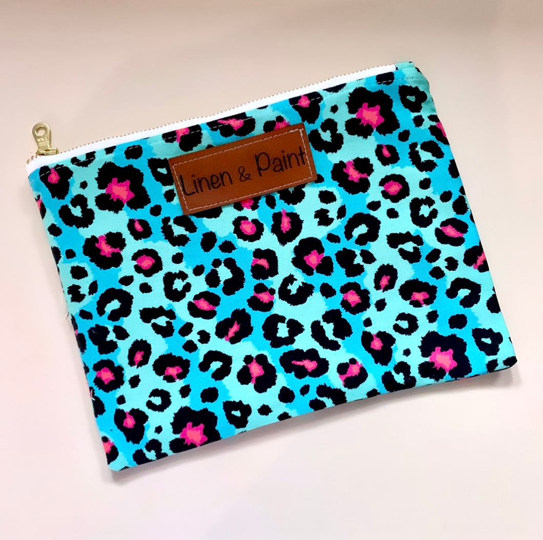 Pink Leopard Zipper Clutch